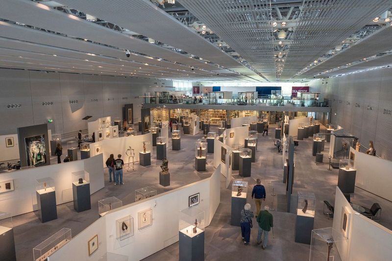 Sainsbury Centre Living Area permanent collection. Image: Kate Wolstenholme