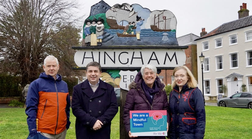 (L-R): Stephen Thompson, Hingham Town Council, Cllr Graham Minshull, Deb Hardy, Hingham Community Cupboard and Lisa Stevens, Flying High Line Dancers