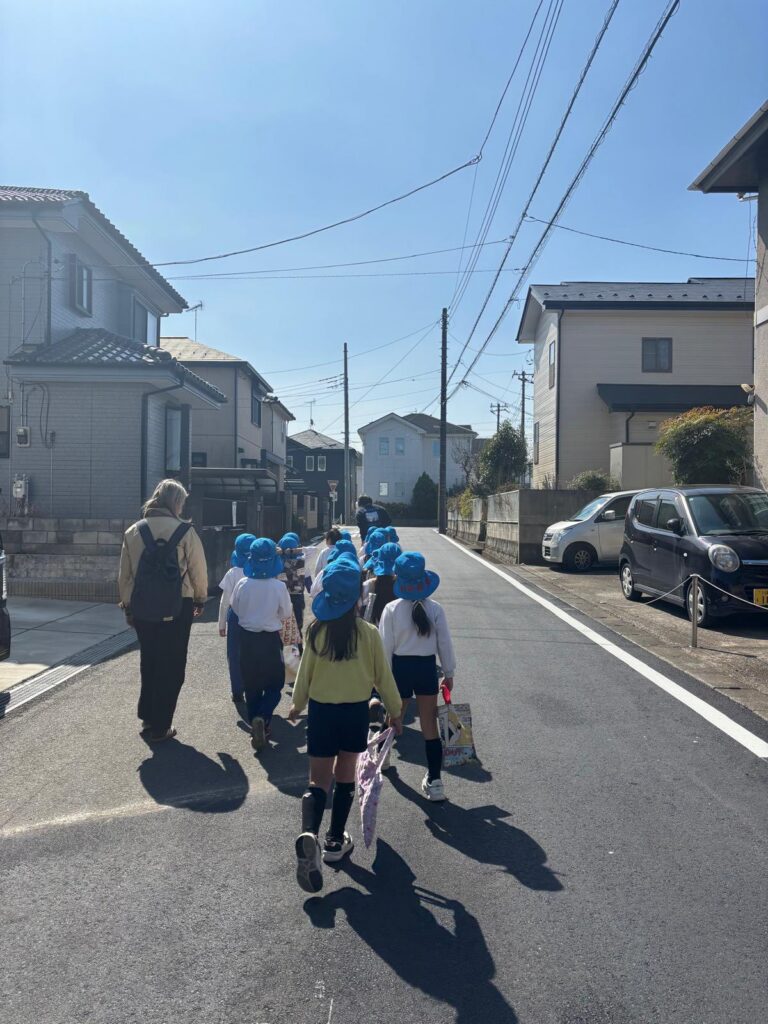 With the pupils in Sakado