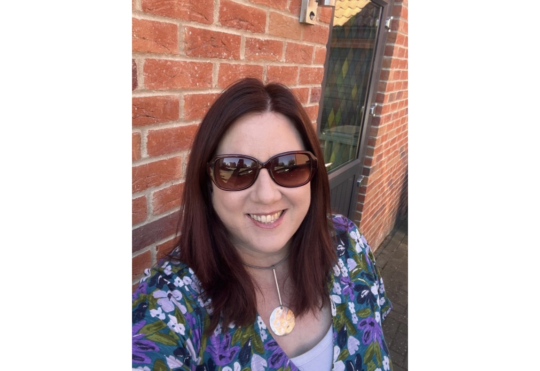 Nicola Knight, author of Washed Up